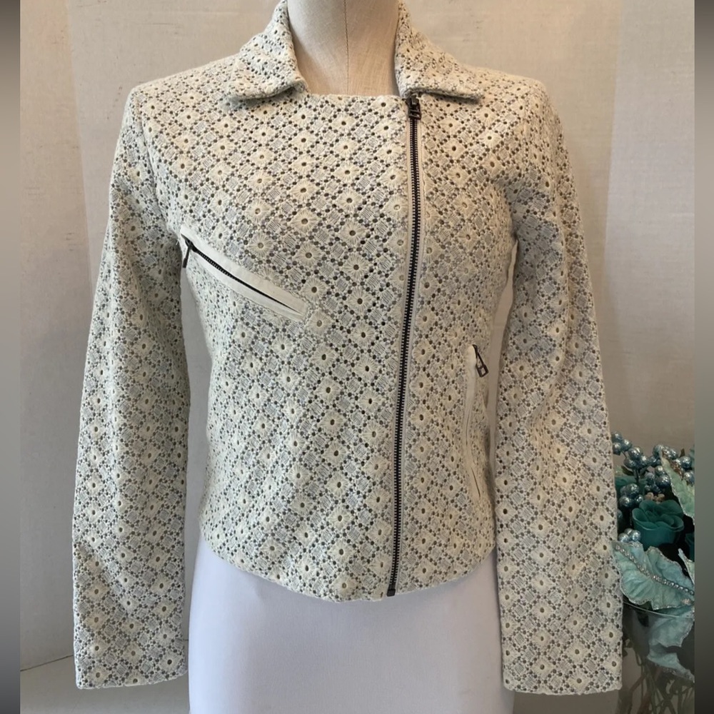 Anthropologie Dolan Rossi Eyelet Moto Jacket Cropped Cream Blue Zip Womens SZ XS